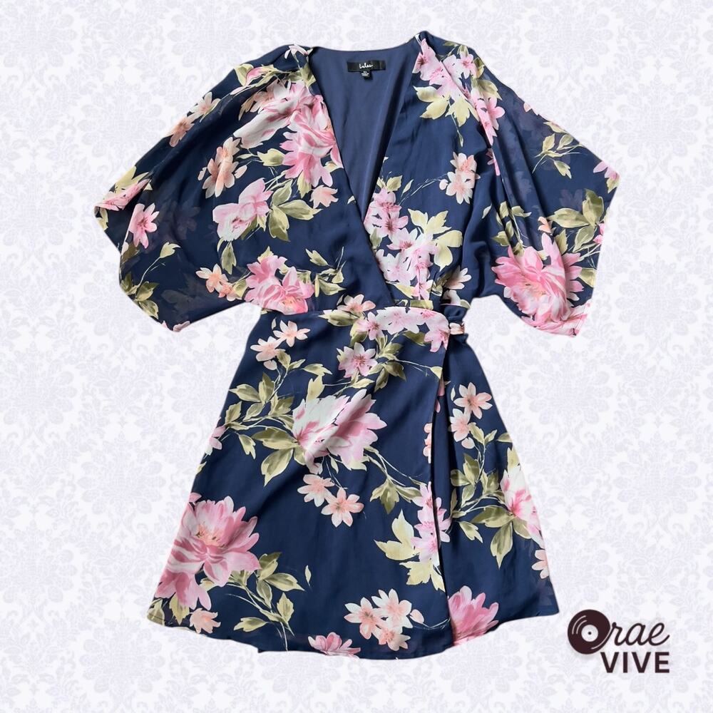 Lulus Lovely Aura Navy Blue Floral Short Sleeve Wrap Dress Size 1X